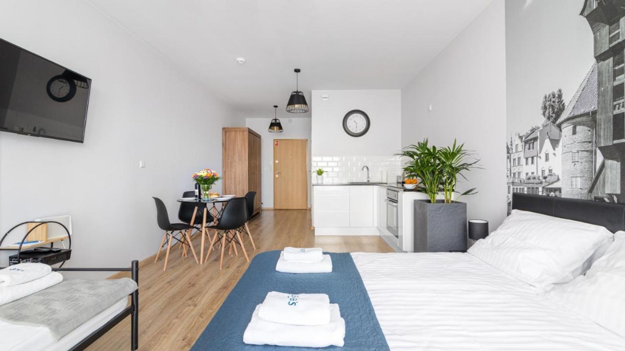 Relax Apartments - Gdansk Central & Parking Exterior photo