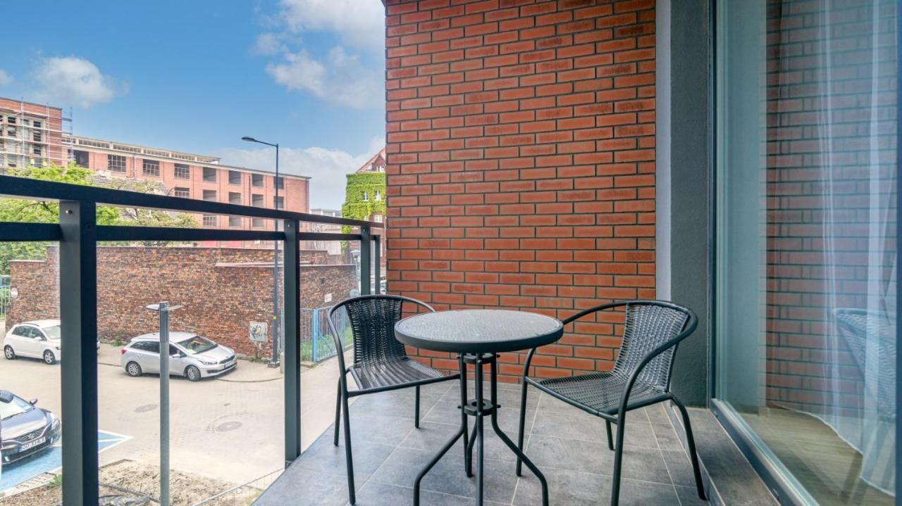 Relax Apartments - Gdansk Central & Parking Exterior photo